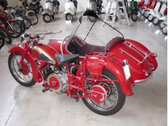 MOTO GUZZI - GTV CON SIDECAR LONGHI