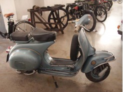 VESPA - VBB 150 cc.