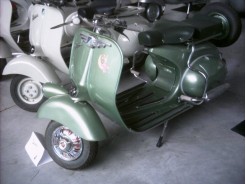 VESPA - 51 (VACANZE ROMANE) 125 cc